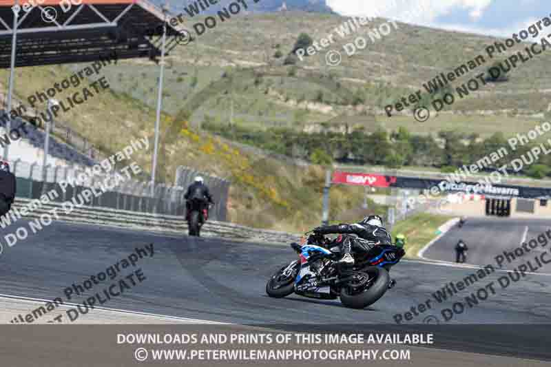 cadwell no limits trackday;cadwell park;cadwell park photographs;cadwell trackday photographs;enduro digital images;event digital images;eventdigitalimages;navarra;no limits trackdays;peter wileman photography;racing digital images;trackday digital images;trackday photos